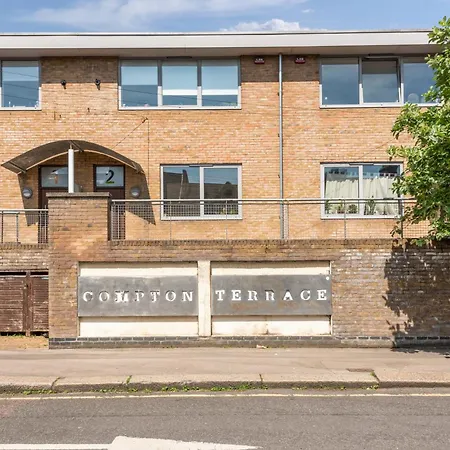 Manor House Studios By Morethanstays London Exterior photo